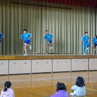 ２学期の様子　ダンス発表会（６年体育）