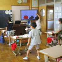 ２学期の様子　おおきくなあれ（１年国語）