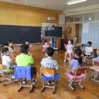 久しぶりの学級遊び（２年）