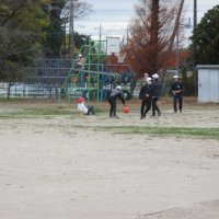 外で元気に